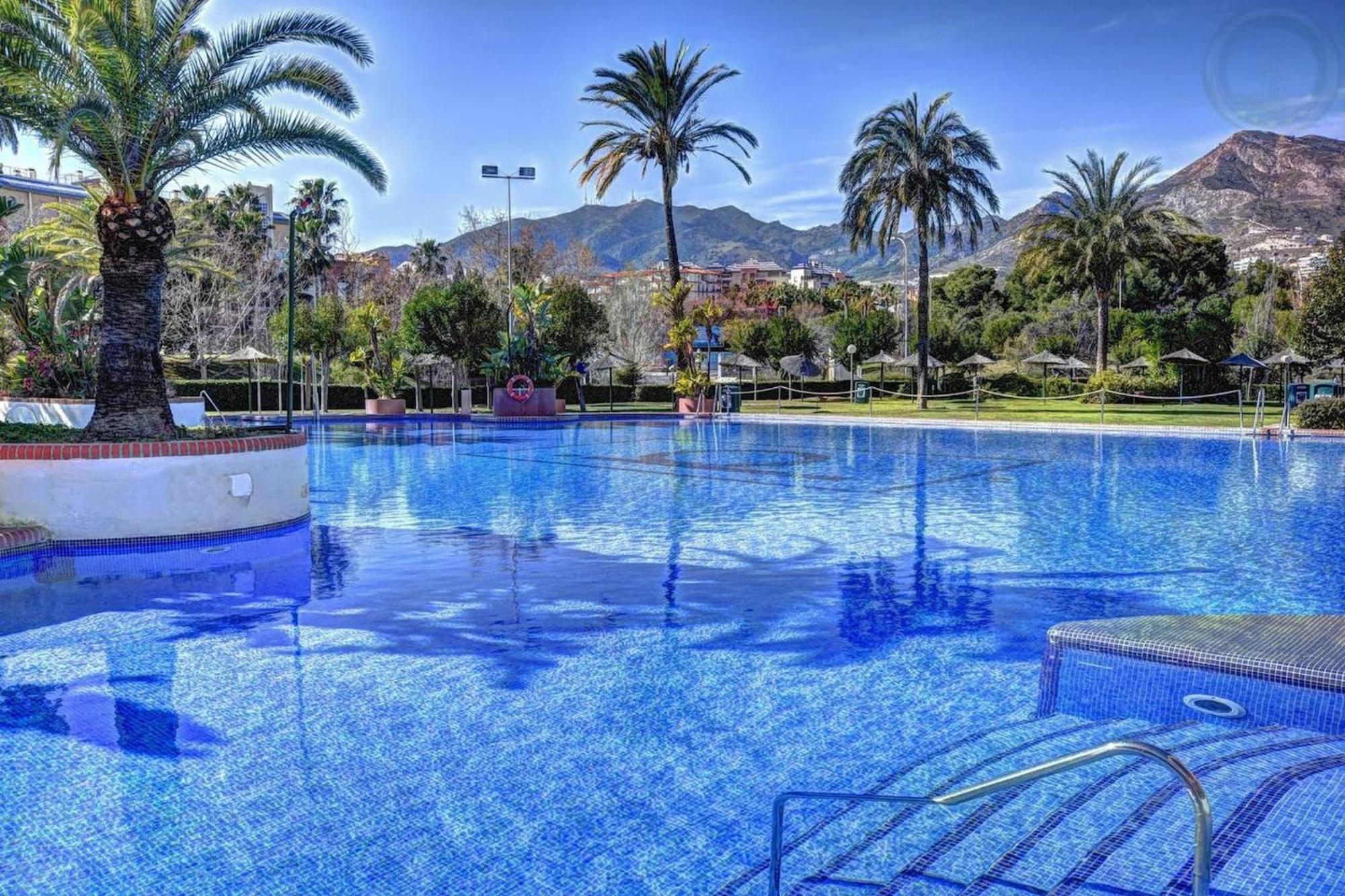 Frontal Sea View Apartment Benalbeach Benalmádena Exterior photo