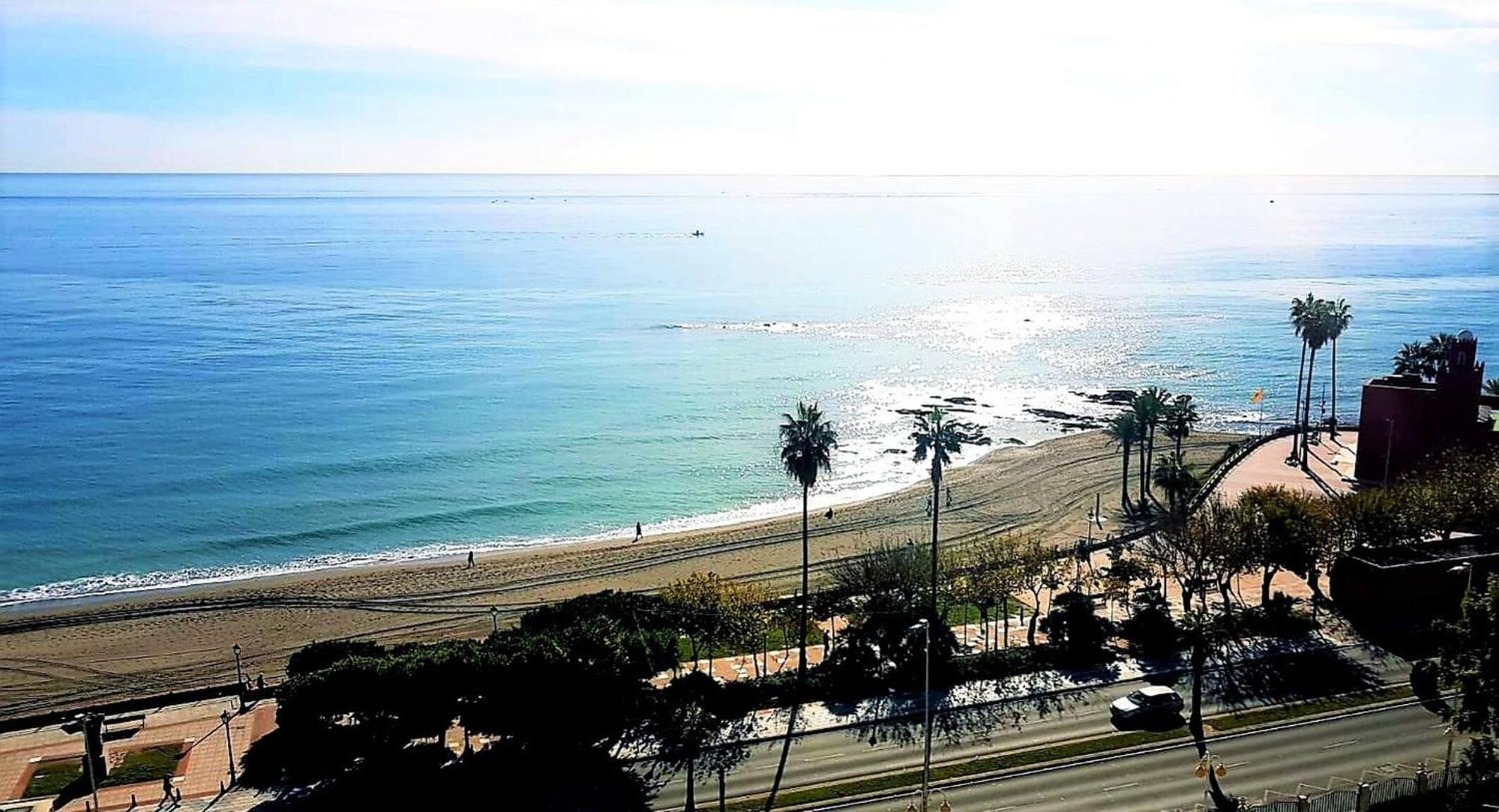 Frontal Sea View Apartment Benalbeach Benalmádena Exterior photo