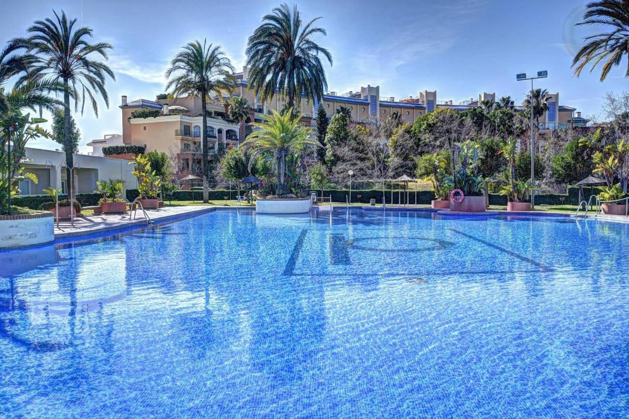 Frontal Sea View Apartment Benalbeach Benalmádena Exterior photo